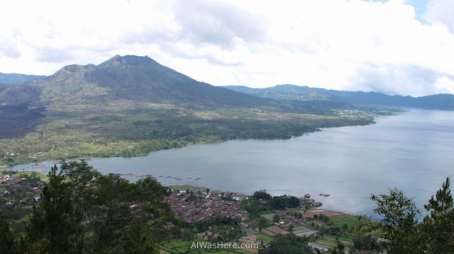 Ng y lago Batur