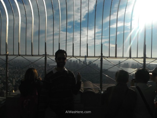 con-el-downtown-de-fondo